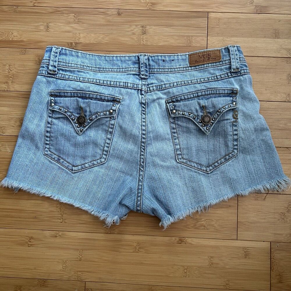 VGS Womens Y2K Studded Light Wash Jean Shorts 12‎ Denim 2000s Button Pockets